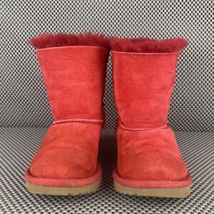 Ugg Australia Bailey Bow Boots Girls Size 11 Red Sheepskin Slip on Boots